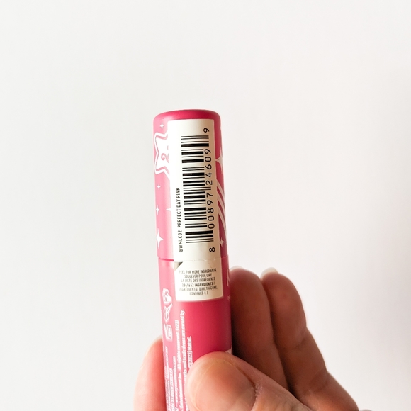 SET Barbie Movie Collection x NYX Smooth Whip Matte Lip Cream - Limited Edition - Picture 11 of 15